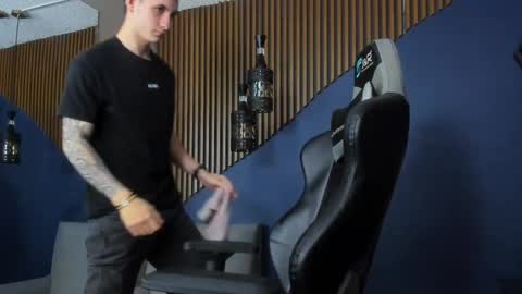 Jackson Olsen online show from 02-10-25, 10:30