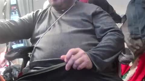 jacksonp41 online show from 12-24-24, 12:11