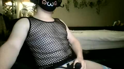 Snapshot of jacksonthorynn chatting on 06-01-26, 06:37 JacksonThoryn online show from 06-01-26, 06:37