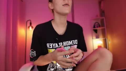 Snapshot of jacky_croft chatting on 01-11-26, 04:17 Linda Sofia help me get to 100 thumbs up online show from 01-11-26, 04:17