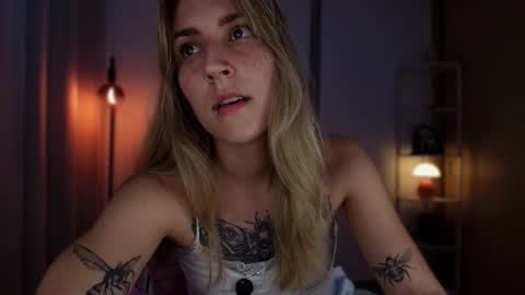 Snapshot of jacky_croft chatting on 03-02-26, 12:35 Linda Sofia help me get to 100 thumbs up online show from 03-02-26, 12:35