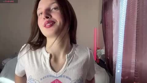 Lillian online show from 06-20-26, 05:10