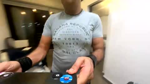 jacob50210 online show from 07-17-26, 07:48