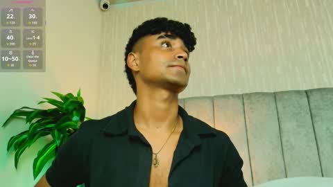 Snapshot of jacob_606 chatting on 12-17-25, 08:37 Jacobo online show from 12-17-25, 08:37