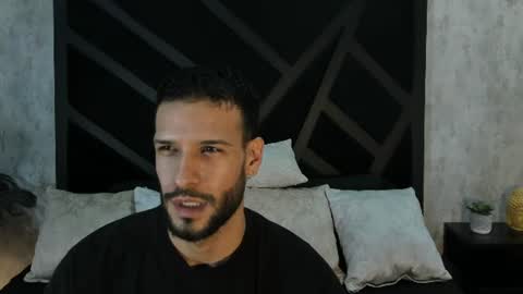 Snapshot of jacob_benelli chatting on 08-01-26, 11:58 Jaco online show from 08-01-26, 11:58