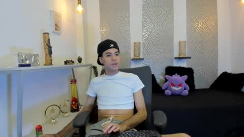 Snapshot of jacob_blackwell chatting on 11-06-25, 07:48 jacob_blackwell online show from 11-06-25, 07:48