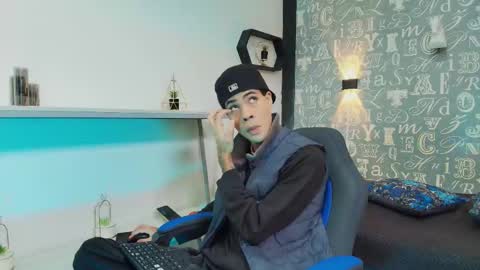 Snapshot of jacob_blackwell chatting on 01-08-26, 07:38 jacob_blackwell online show from 01-08-26, 07:38