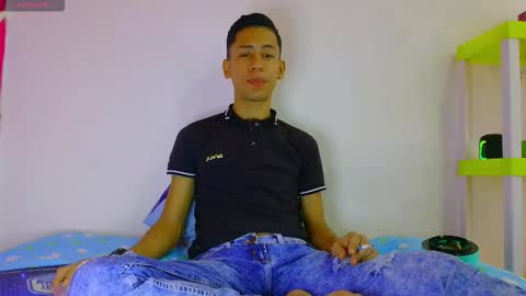 Snapshot of jacob_wolf_xxx chatting on 01-18-26, 04:27 jacob online show from 01-18-26, 04:27