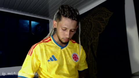 Michael Caicedo online show from 06-18-26, 12:00