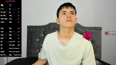 Snapshot of jacobb_lee chatting on 12-07-24, 04:14 Jacob Lee online show from 12-07-24, 04:14