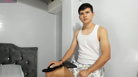 Snapshot of jacobb_lee chatting on 12-15-24, 06:37 Jacob Lee online show from 12-15-24, 06:37