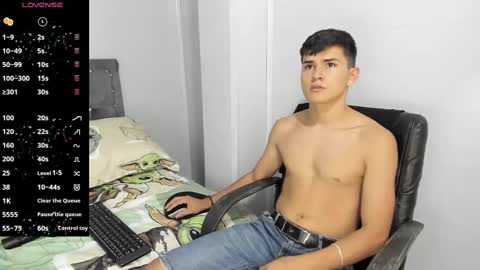 Snapshot of jacobb_lee chatting on 02-15-25, 08:22 Jacob Lee online show from 02-15-25, 08:22