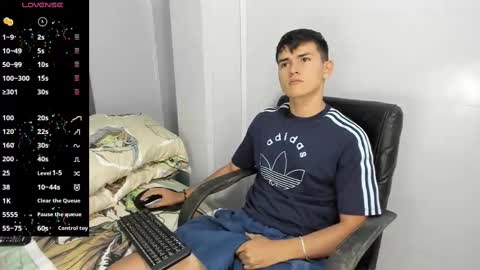 Snapshot of jacobb_lee chatting on 02-18-25, 08:58 Jacob Lee online show from 02-18-25, 08:58