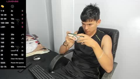 Snapshot of jacobb_lee chatting on 02-20-25, 09:20 Jacob Lee online show from 02-20-25, 09:20