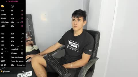 Snapshot of jacobb_lee chatting on 03-07-25, 08:00 Jacob Lee online show from 03-07-25, 08:00