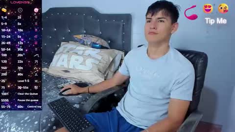 Snapshot of jacobb_lee chatting on 09-11-25, 12:55 Jacob Lee online show from 09-11-25, 12:55