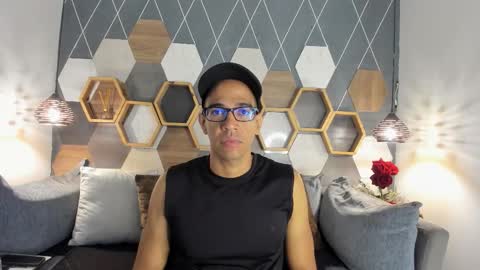 Snapshot of jacobdraven chatting on 09-29-25, 03:44 jacobdraven online show from 09-29-25, 03:44