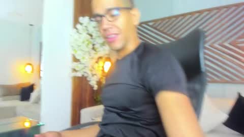 Snapshot of jacobdraven chatting on 10-01-25, 03:45 jacobdraven online show from 10-01-25, 03:45