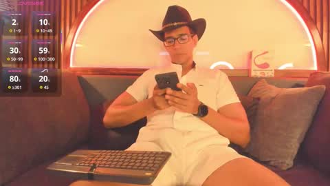 Snapshot of jacobdraven chatting on 10-23-25, 05:07 jacobdraven online show from 10-23-25, 05:07