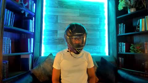 Snapshot of jacobdraven chatting on 10-26-25, 03:56 jacobdraven online show from 10-26-25, 03:56