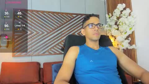 Snapshot of jacobdraven chatting on 11-04-25, 02:32 jacobdraven online show from 11-04-25, 02:32