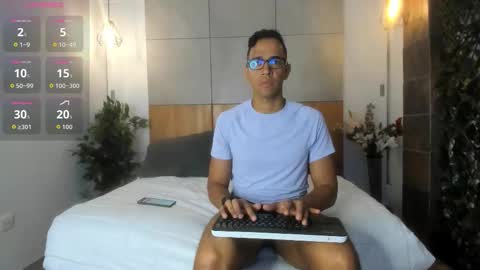 Snapshot of jacobdraven chatting on 11-17-25, 11:43 jacobdraven online show from 11-17-25, 11:43