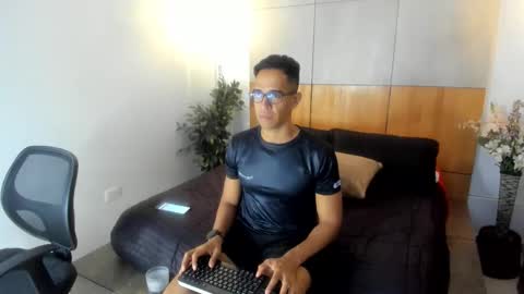 Snapshot of jacobdraven chatting on 11-20-25, 03:39 jacobdraven online show from 11-20-25, 03:39