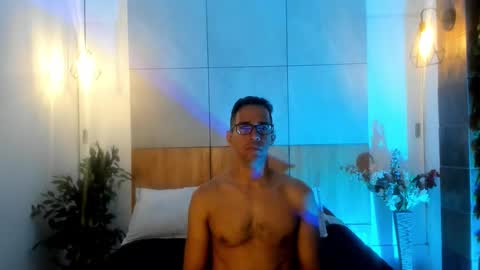 Snapshot of jacobdraven chatting on 12-02-25, 03:23 jacobdraven online show from 12-02-25, 03:23