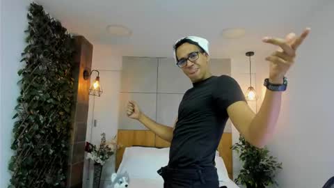 Snapshot of jacobdraven chatting on 12-16-25, 03:33 jacobdraven online show from 12-16-25, 03:33