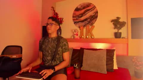 Snapshot of jacobdraven chatting on 01-17-26, 03:44 jacobdraven online show from 01-17-26, 03:44