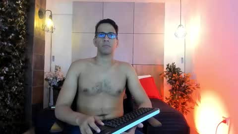 Snapshot of jacobdraven chatting on 02-01-26, 02:10 jacobdraven online show from 02-01-26, 02:10