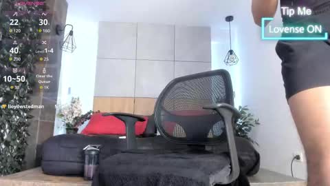 Snapshot of jacobdraven chatting on 02-01-26, 02:15 jacobdraven online show from 02-01-26, 02:15