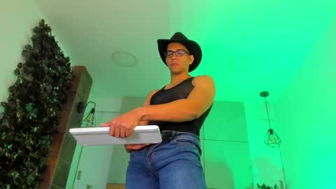 Snapshot of jacobdraven chatting on 03-15-26, 02:06 jacobdraven online show from 03-15-26, 02:06