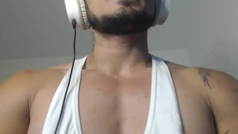 Snapshot of jacobjamess chatting on 03-24-26, 11:54 jacobjamess online show from 03-24-26, 11:54