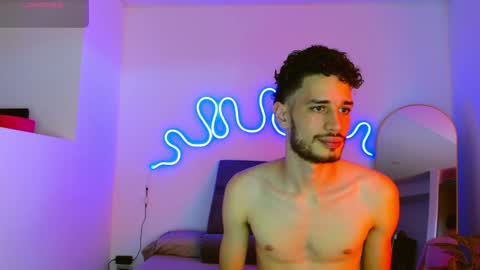 JACOB  ROBIN online show from 01-20-25, 04:55