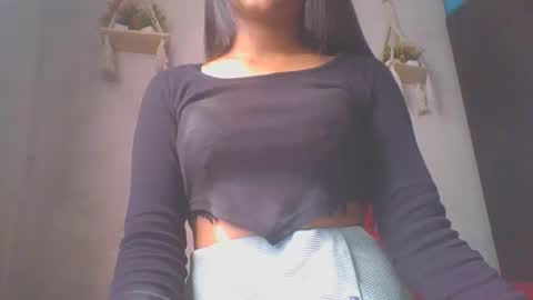 Snapshot of jacqueline_fernandez chatting on 02-20-25, 06:17 jacqueline_fernandez online show from 02-20-25, 06:17