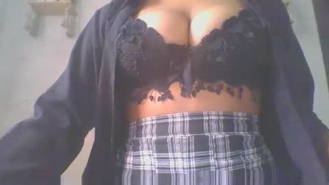 Snapshot of jacqueline_fernandez chatting on 11-10-25, 06:56 jacqueline_fernandez online show from 11-10-25, 06:56