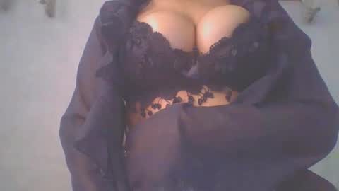 Snapshot of jacqueline_fernandez chatting on 03-03-26, 06:30 jacqueline_fernandez online show from 03-03-26, 06:30