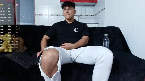 jacobo online show from 04-11-26, 03:05