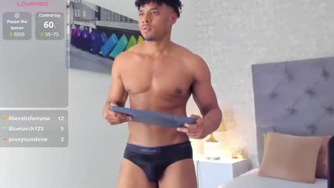 Snapshot of jacub_micke chatting on 02-24-25, 05:33 Jacub online show from 02-24-25, 05:33