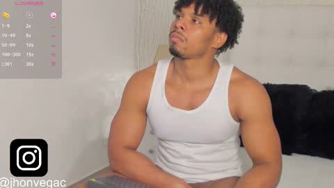 Snapshot of jacub_micke chatting on 09-30-25, 01:43 Jacub online show from 09-30-25, 01:43