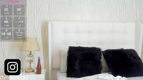 Snapshot of jacub_micke chatting on 10-17-25, 01:20 Jacub online show from 10-17-25, 01:20