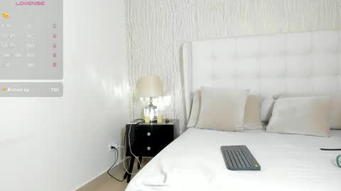 Snapshot of jacub_micke chatting on 05-06-26, 11:54 Jacub online show from 05-06-26, 11:54