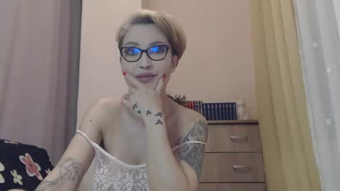 Jada online show from 04-18-26, 06:23