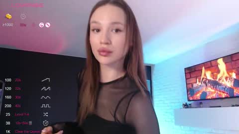Snapshot of jade__swift chatting on 10-11-25, 11:20 Jade online show from 10-11-25, 11:20