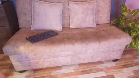  Jade Brunete  online show from 04-22-26, 08:21