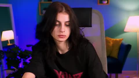 jade_castle online show from 01-19-26, 04:22