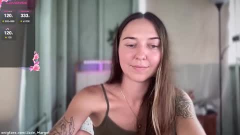 Snapshot of jade_margot chatting on 12-16-25, 11:32 Jade Margot online show from 12-16-25, 11:32