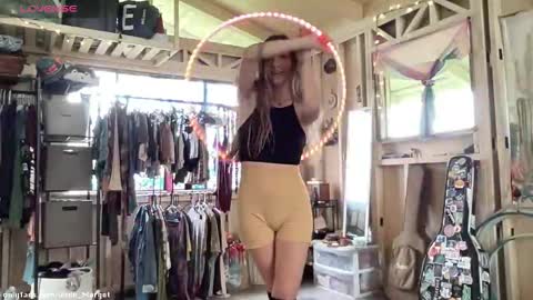 Snapshot of jade_margot chatting on 01-09-26, 12:46 Jade Margot online show from 01-09-26, 12:46