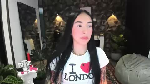 Jade  independent model online show from 01-31-25, 12:18